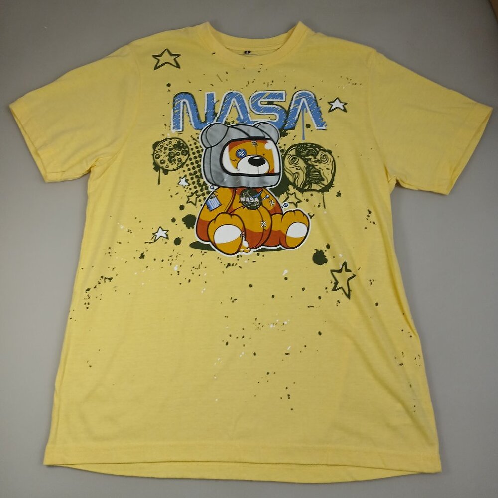 NASA Astronaut Bear Men's Medium Yellow Graphic T-Shirt
